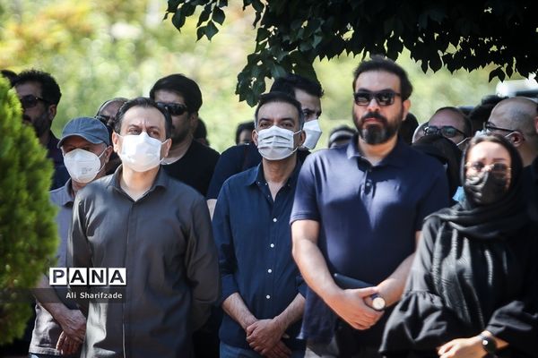مراسم بدرقه پیکر زنده یاد بابک برزویه