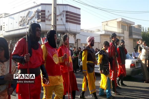 کاروان نمادین «اسرای کربلا» در قم-3
