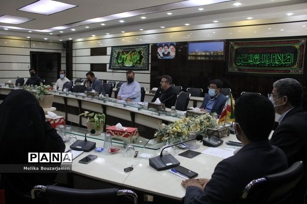 جلسه کارگروه پرورشی، فرهنگی، تربیت‌بدنی و سازمان دانش‌آموزی اداره‌کل آموزش و پرورش استان بوشهر