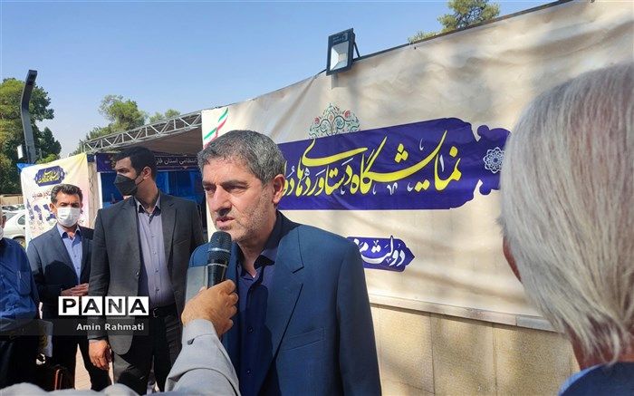 نمایشگاه دستاوردهای دولت در استان فارس افتتاح شد