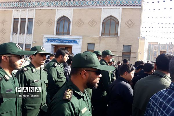 مراسم تشییع پیکر دو شهید جوان امنیت در حرم مطهر شاهچراغ (ع)