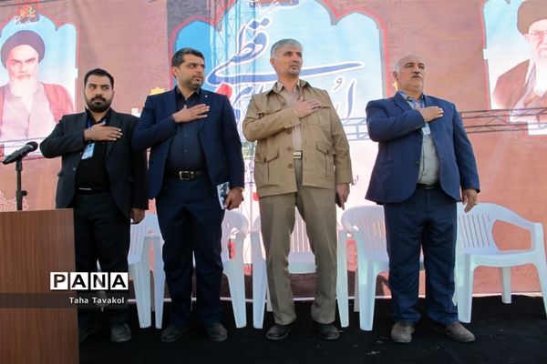بازدید معاون پرورشی و فرهنگی اداره‌کل شهرستان‌های تهران از اردوی قطبی اعضای سازمان دانش‌آموزی