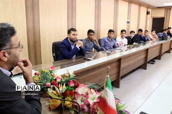 آیین اعزام دانش‌آموزی به اردوی قطبی اعضای سازمان دانش‌آموزی