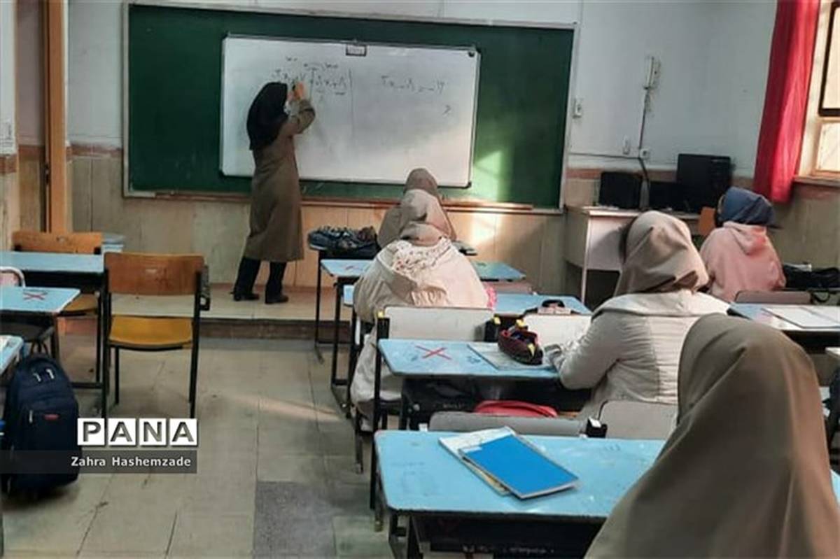 برگزاری کلاس‌های جبرانی رایگان برای دانش‌آموزان ‌در دبیرستان مهدیه