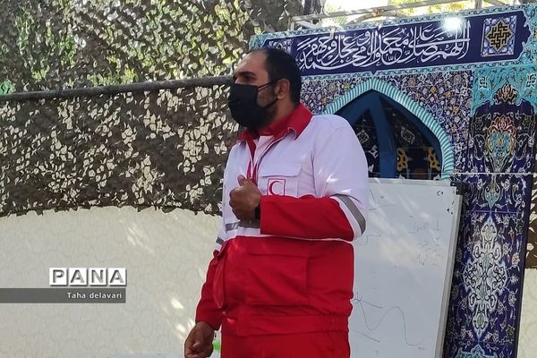 دوره آموزش امداد و نجات و هلال احمر در اردوی قطبی اردوگاه دماوند