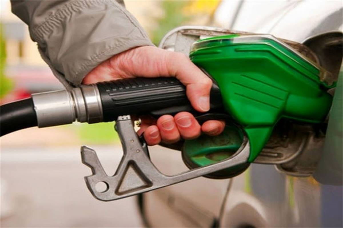  سهمیه بنزین آزاد خودروها ماهانه ۱۵۰ لیتر