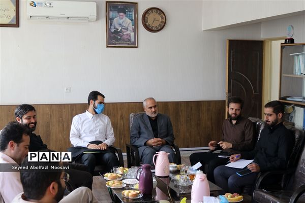 اولین جلسه کارگروه اندیشه‌‌ورز سازمان دانش‌آموزی استان خراسان رضوی