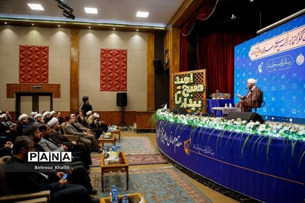 چهاردهمین کنگره اتحادیه انجمن‌های اسلامی دانش‌آموزان