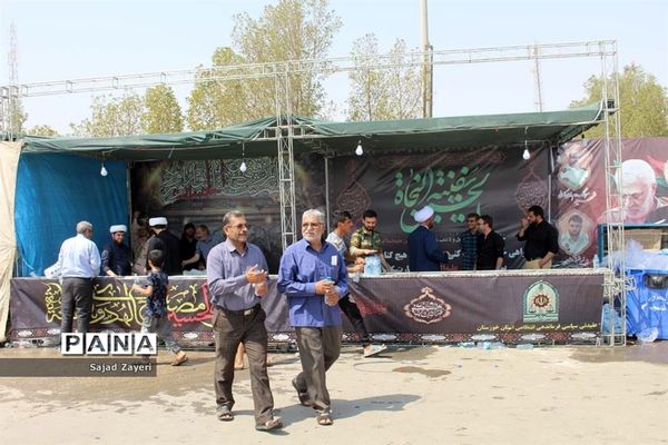 بازدید مدیر سازمان دانش‌آموزی خوزستان از موکب اربعینی آموزش و پرورش استان در پایانه مرزی شلمچه