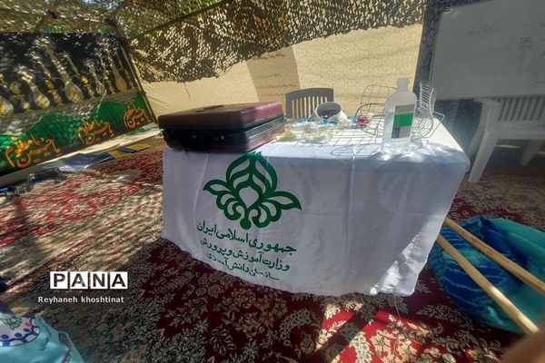 آموزش مهارت‌های اجتماعی به دانش‌آموزان در اردوی قطبی دختران
