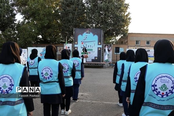 روز دوم اردوی قطبی اعضای دختر سازمان دانش‌آموزی قطب 5 آذربایجان غربی