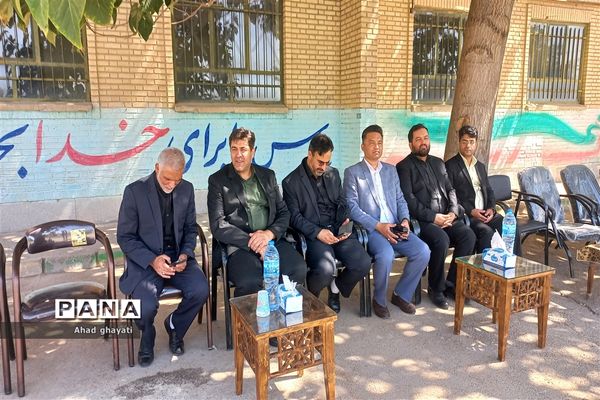 افتتاحیه دو زمین چمن مصنوعی و کانون استعدادیابی ورزشی