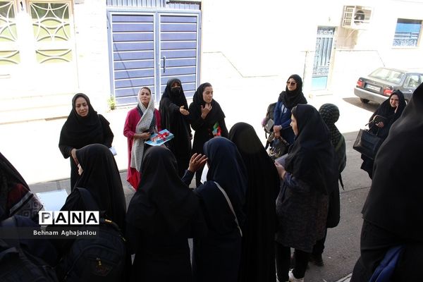 بازگشت دانش‌آموزان عضو سازمان دانش‌آموزی استان زنجان از اردوی قطبی دختران