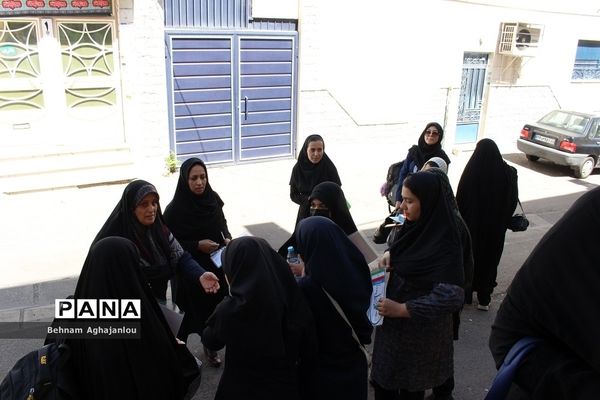 بازگشت دانش‌آموزان عضو سازمان دانش‌آموزی استان زنجان از اردوی قطبی دختران