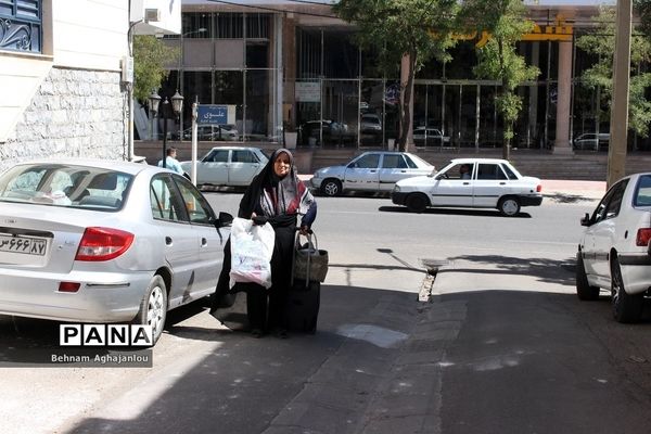 بازگشت دانش‌آموزان عضو سازمان دانش‌آموزی استان زنجان از اردوی قطبی دختران