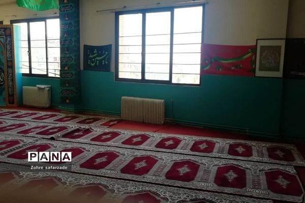 تجهیز و ساماندهی نمازخانه‌های مدارس رودهن در آستانه بازگشایی مدارس