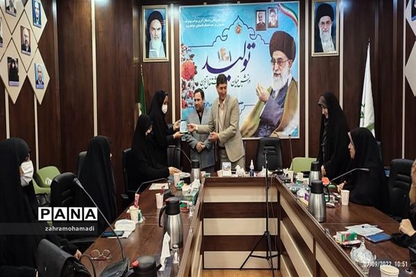 نشست معاونان و مربیان پرورشی مدارس منطقه ۱۰ در آستانه سال تحصیلی جدید