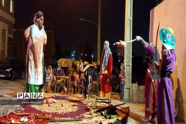 اجرای تعزیه دو طفلان مسلم ابن عقیل(ع) در ورامین