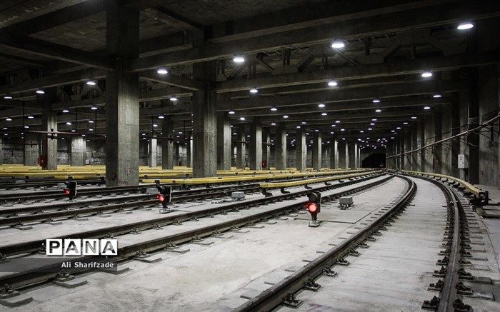تحویل زمین برای احداث ایستگاه‌های خط ۱۰ متروی تهران