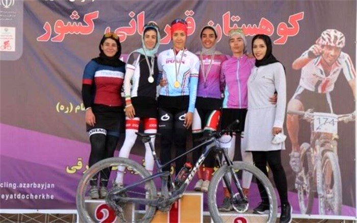 پرتوآذر قهرمان دوچرخه‌سواری بانوان ایران شد