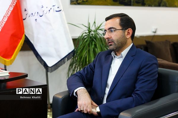 گفت‌وگوی پانا با مدیرکل دفتر امور مجلس وزارت آموزش و پرورش
