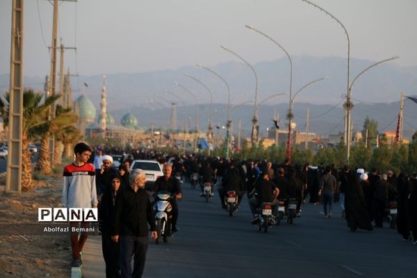 راهپیمایی عاشقان سیدالشهدا(ع) به‌مناسبت روز اربعین در قم-2