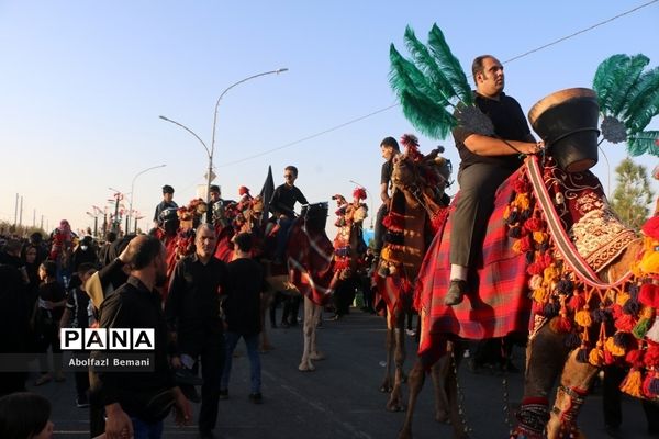 راهپیمایی عاشقان سیدالشهدا(ع) به‌مناسبت روز اربعین در قم-2