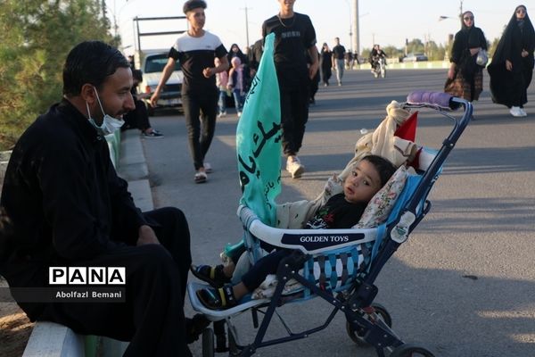 راهپیمایی عاشقان سیدالشهدا(ع) به‌مناسبت روز اربعین در قم-2