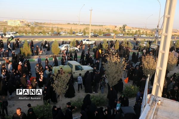 راهپیمایی عاشقان سیدالشهدا(ع) به‌مناسبت روز اربعین در قم-2