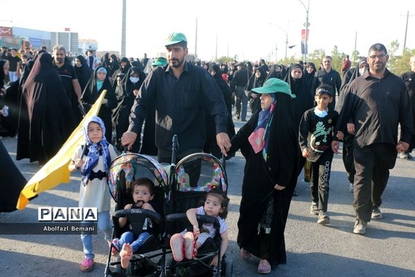 راهپیمایی عاشقان اربعین سیدالشهدا(ع) در قم-1