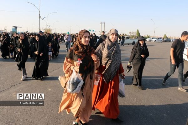 راهپیمایی عاشقان اربعین سیدالشهدا(ع) در قم-1