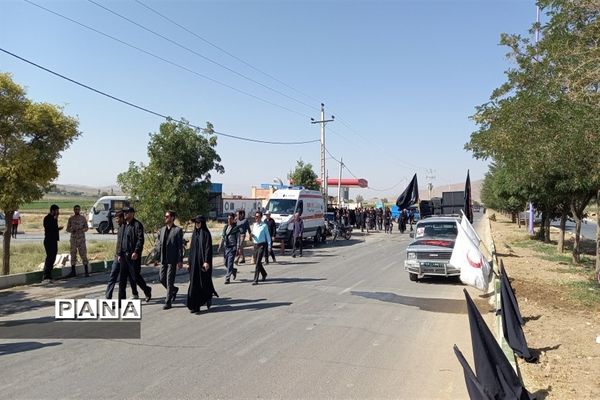 پیاده‌روی جاماندگان اربعین در شهرستان فریدن- استان اصفهان