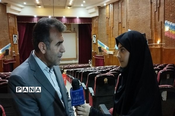 نشست هم‌اندیشی مدیران مدارس آموزش و پرورش ناحیه ۳ کرمانشاه