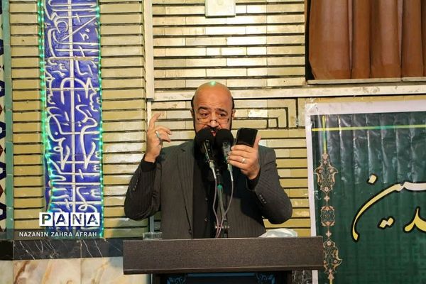 شور حضور باشکوه نمازگران نمازجمعه در رودهن