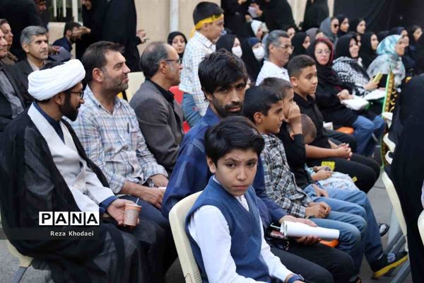موکب دانش‌آموزی جاماندگان اربعین در تبریز
