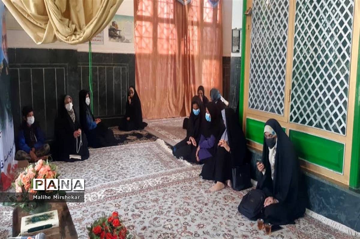 عزاداری دانش‌آموزان زابلی به مناسبت اربعین حسینی (ع) در زابل
