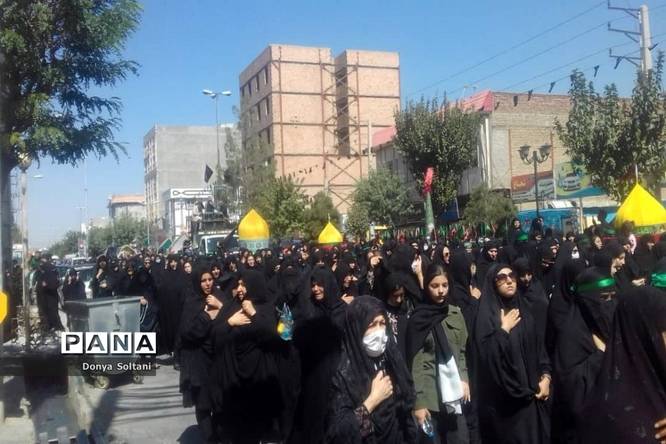 عزاداری بهارستانیها در روز اربعین حسینی