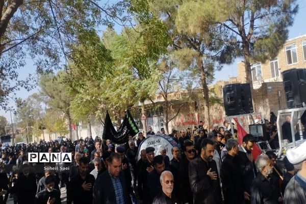 پیاده‌روی بزرگ اربعین حسینی در خلیل‌آباد