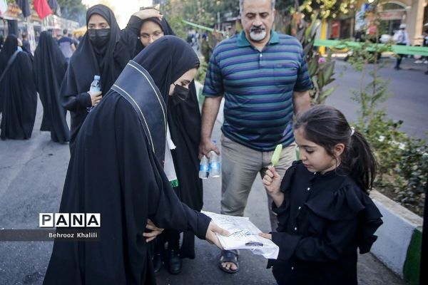 موکب فرزندان حاج قاسم در راهپیمایی اربعین حسینی-تهران