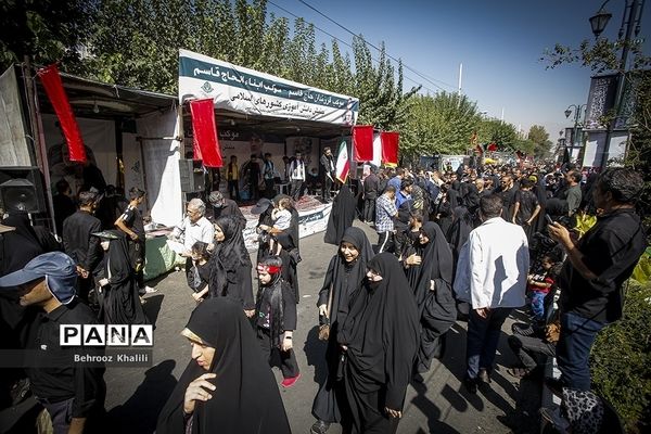 موکب فرزندان حاج قاسم در راهپیمایی اربعین حسینی-تهران