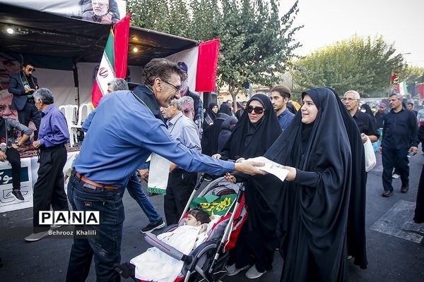 موکب فرزندان حاج قاسم در راهپیمایی اربعین حسینی-تهران