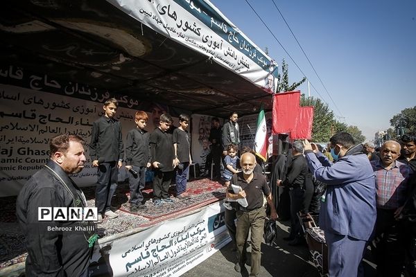 موکب فرزندان حاج قاسم در راهپیمایی اربعین حسینی-تهران