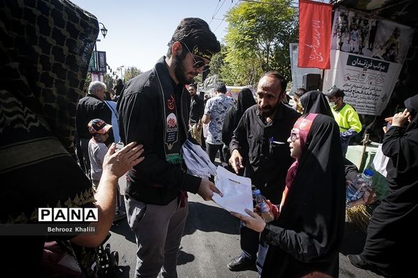 موکب فرزندان حاج قاسم در راهپیمایی اربعین حسینی-تهران