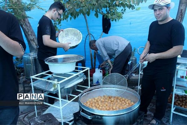 موکب فرزندان حاج قاسم، به همت سازمان دانش‌آموزی شهرستان‌های  تهران