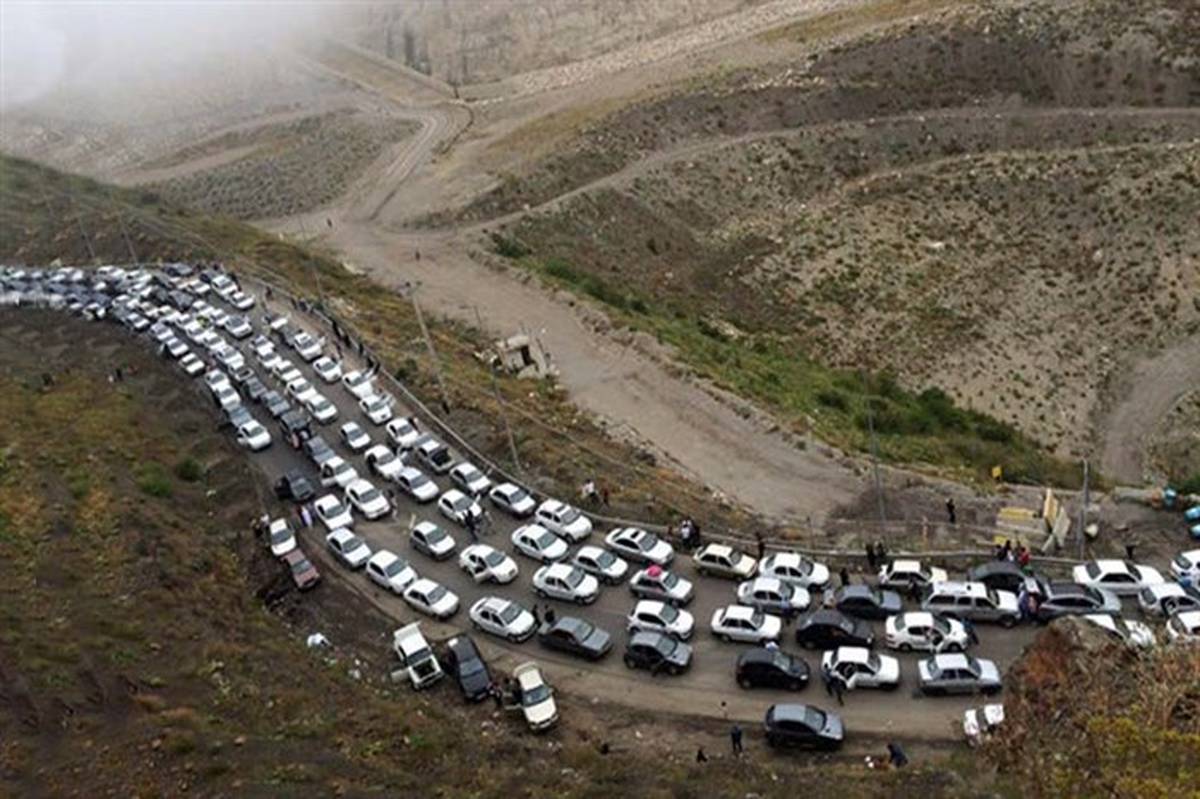ترافیک سنگین در محورهای چالوس، هراز و آزادراه قزوین-کرج 