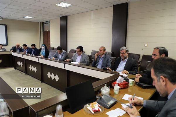 نشست پروژه مهر در آستانه‌ بازگشایی مدارس