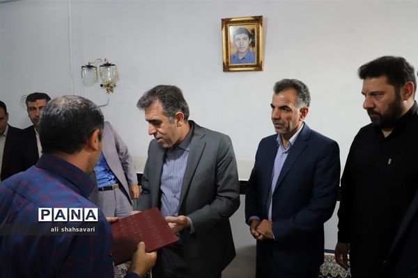 سفر مدیرکل آموزش و پرورش استان به شهرستان کنگاور