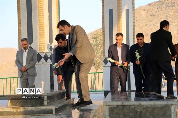 سفر مدیرکل آموزش و پرورش استان به شهرستان کنگاور
