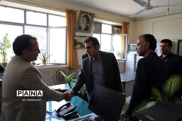 سفر مدیرکل آموزش و پرورش استان به شهرستان کنگاور