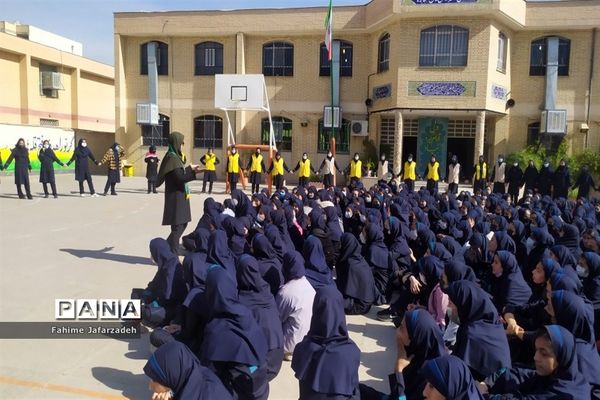 بیست و چهارمین مانور سراسری زلزله و ایمنی مدارس در آموزشگاه مختارنامه یک